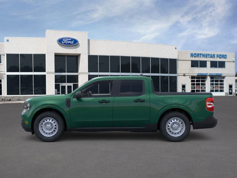New 2025 Ford Maverick XL image 3