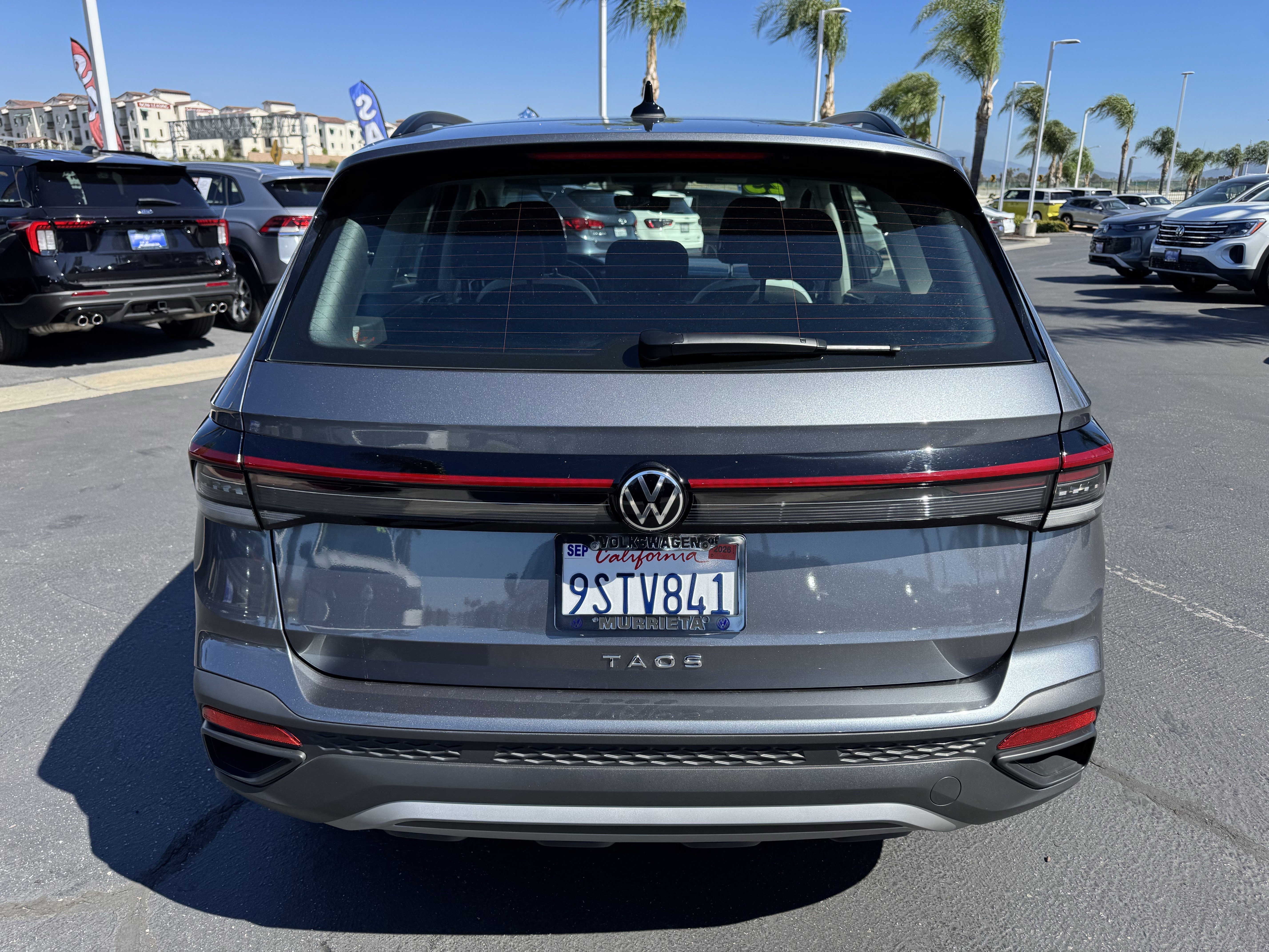 Used 2025 Volkswagen Taos S FWD image 9