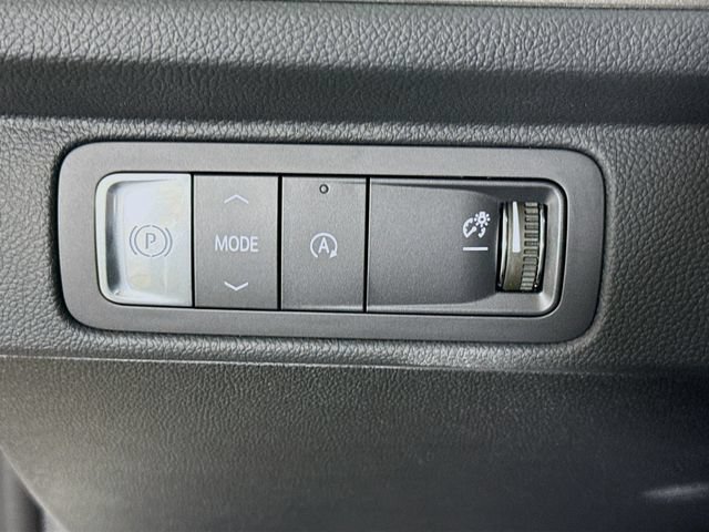 New 2026 Chevrolet Traverse LT w/ Midnight/Sport Edition FWD image 12