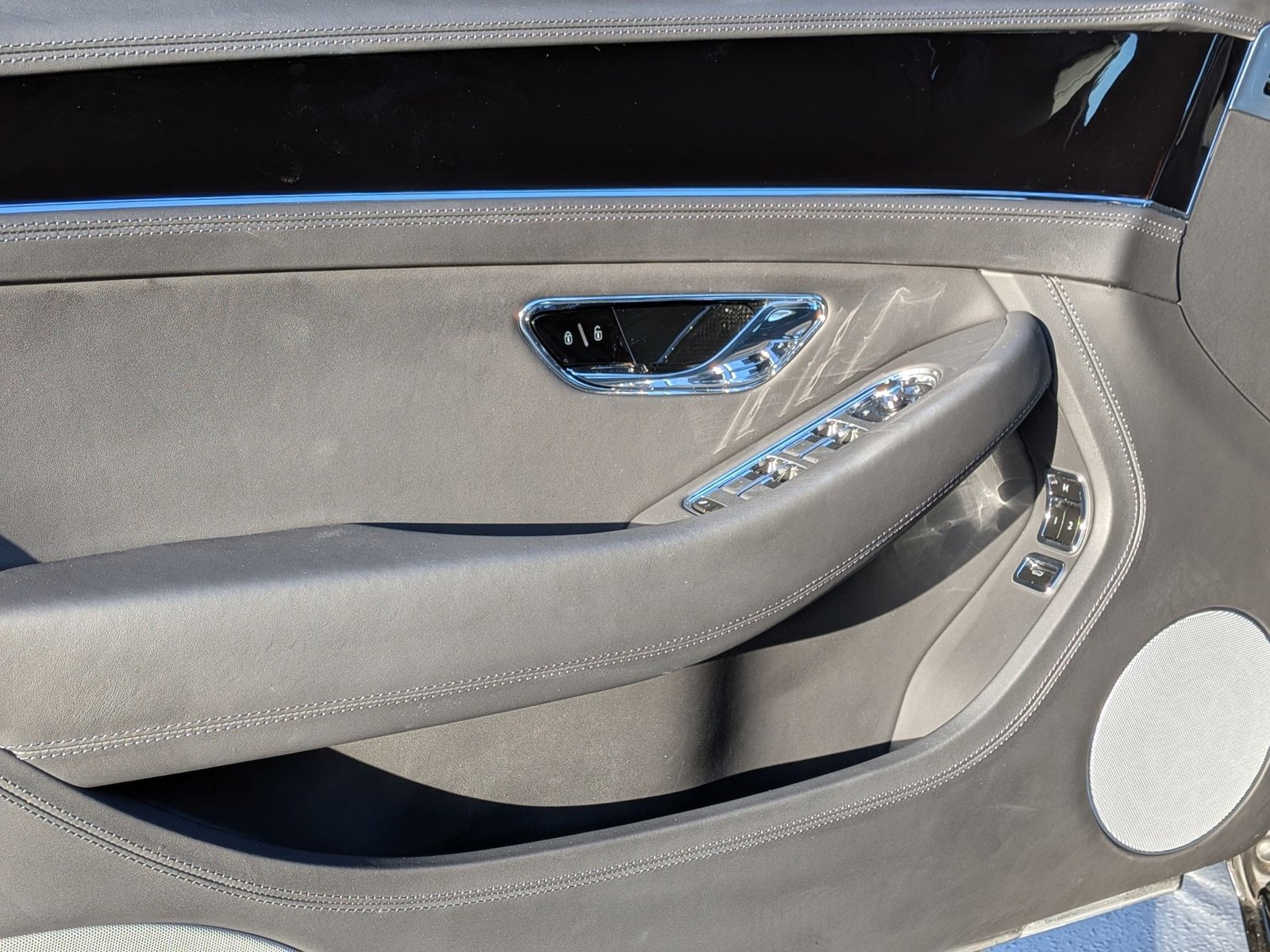 Certified 2023 Bentley Continental GT Mulliner image 13