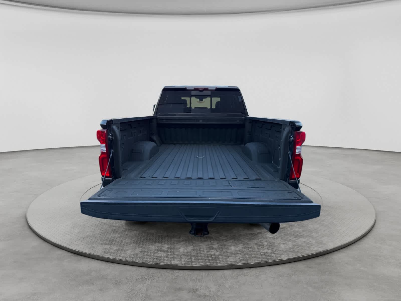 Used 2020 Chevrolet Silverado 2500 LTZ w/ LTZ Premium Package AWD/4WD image 24