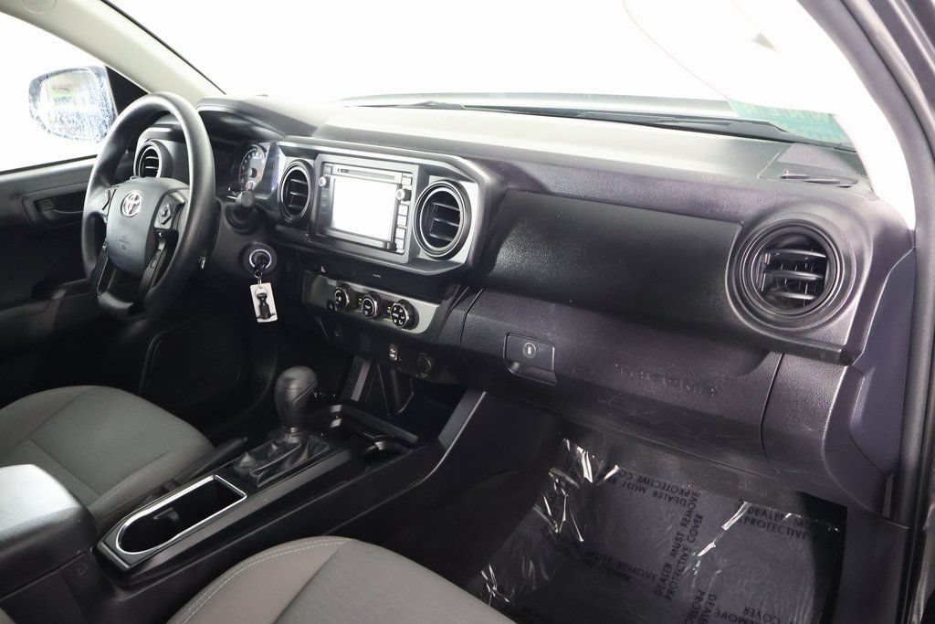 Used 2019 Toyota Tacoma SR w/ SR Convenience Package RWD image 8