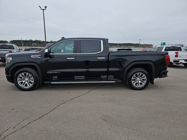 Used 2022 GMC Sierra 1500 Denali AWD/4WD image 2
