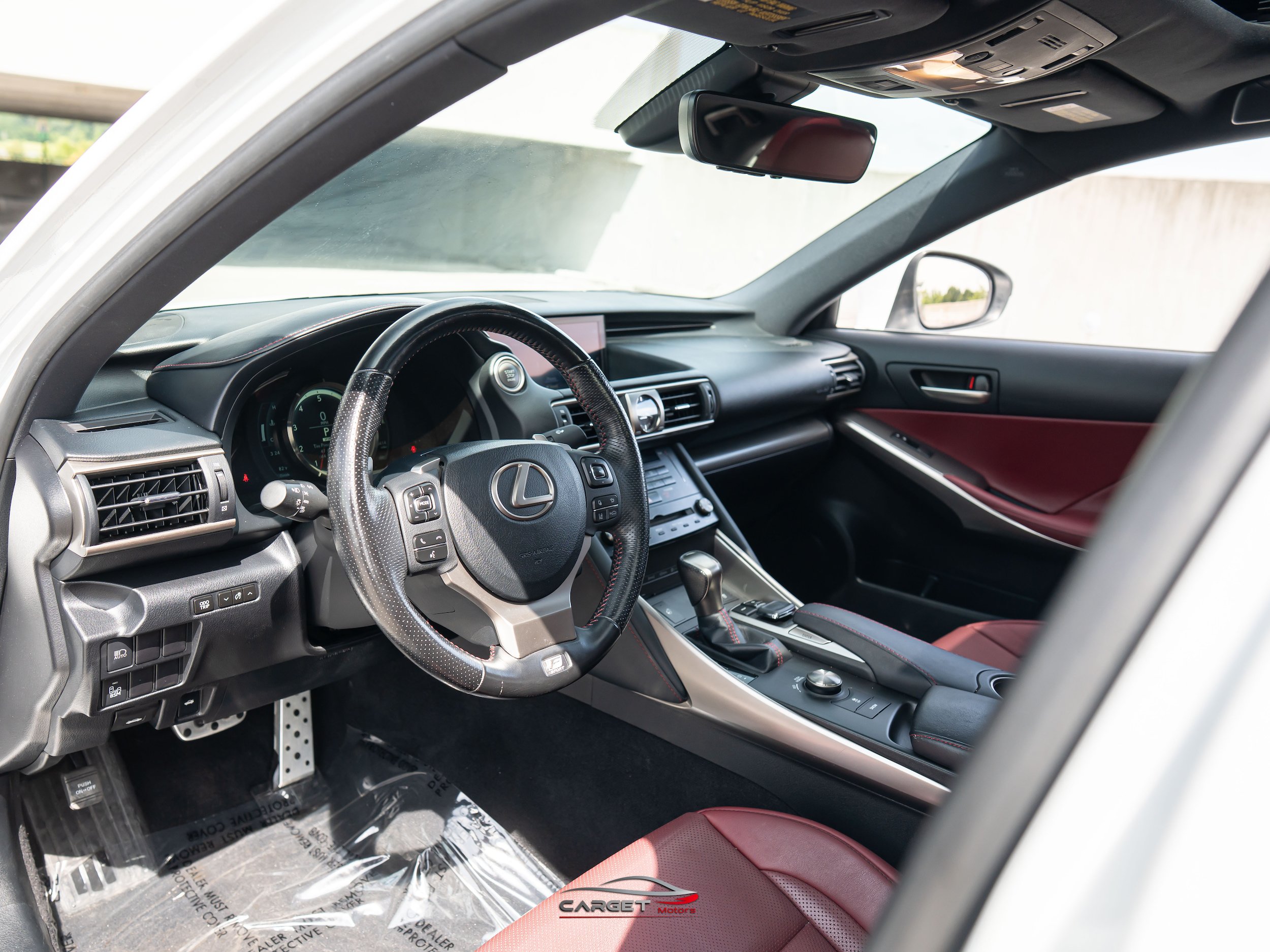 Used 2018 Lexus IS 300 F Sport w/ F Sport Package AWD/4WD image 13