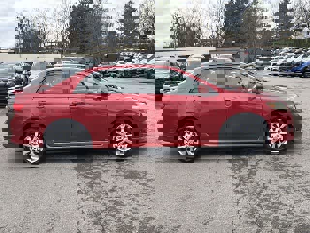 Used 2009 Toyota Corolla S image 3