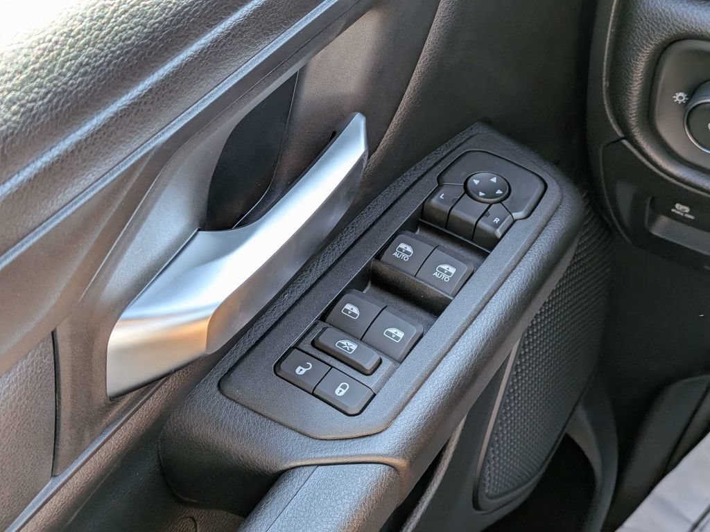 New 2026 RAM 1500 Tradesman AWD/4WD image 17