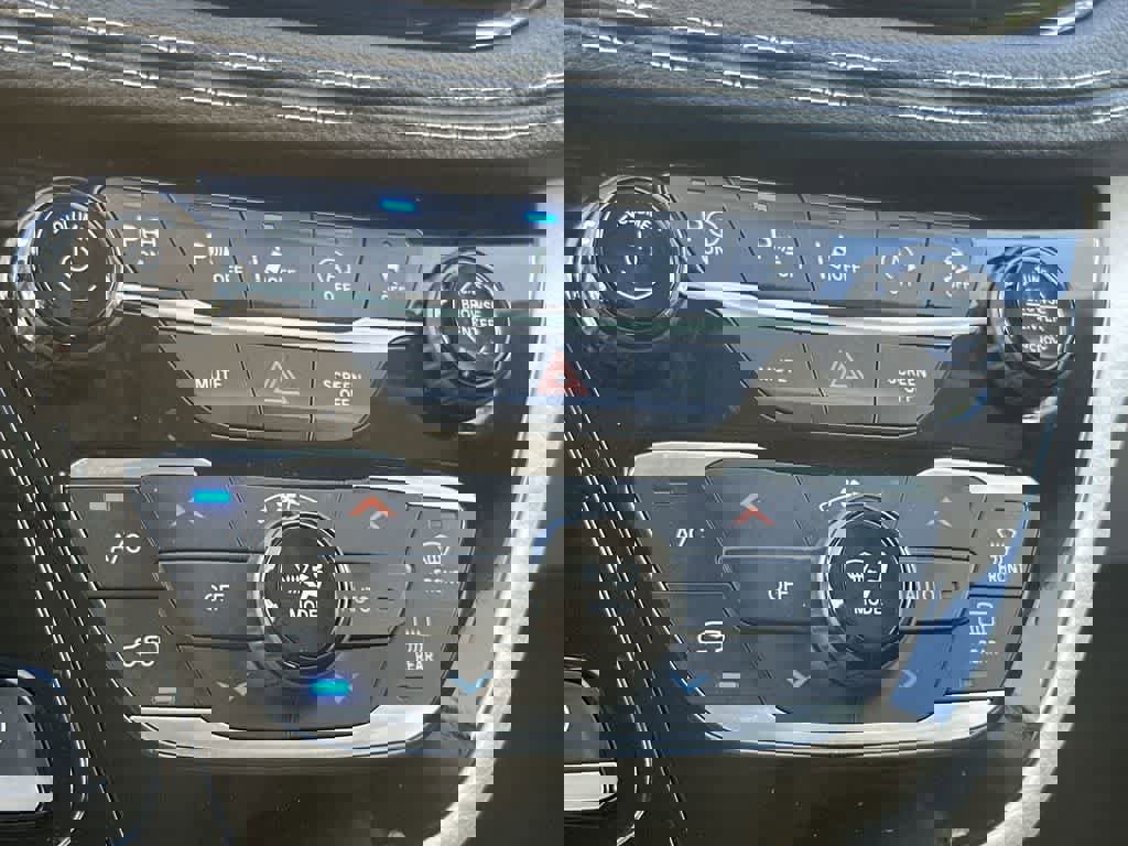 Used 2022 Chrysler Pacifica Limited image 20