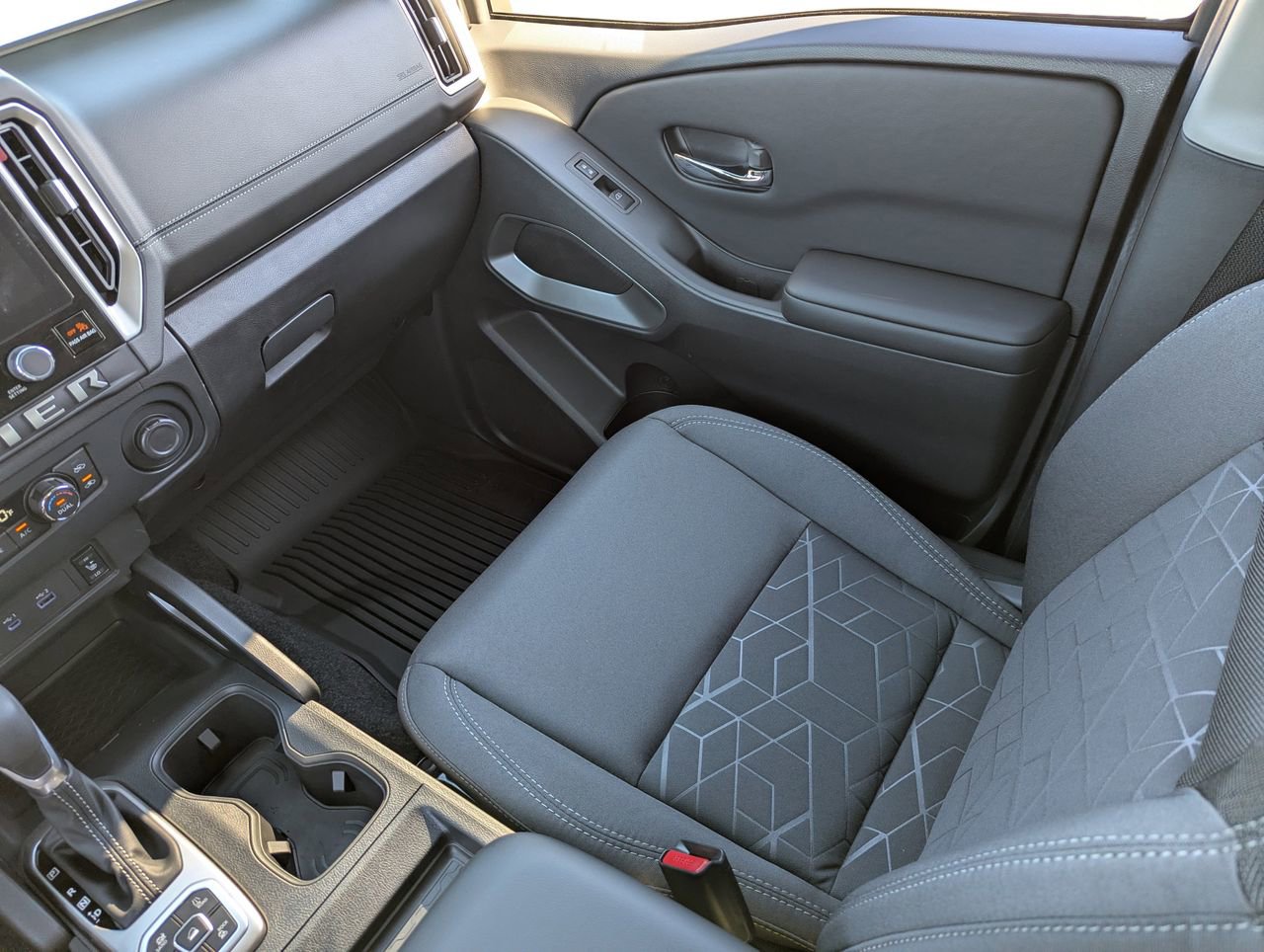 New 2026 Nissan Frontier SV w/ All-Weather Content Package image 22