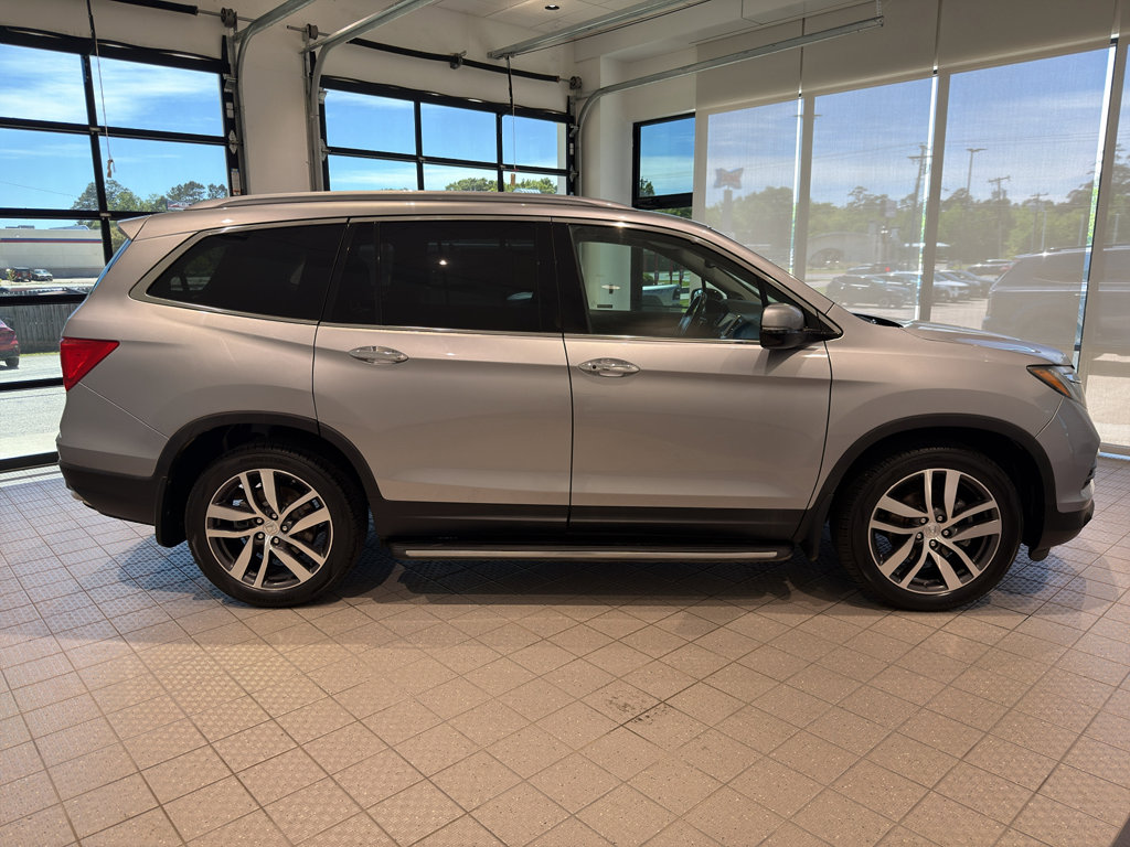 Used 2018 Honda Pilot Elite image 6