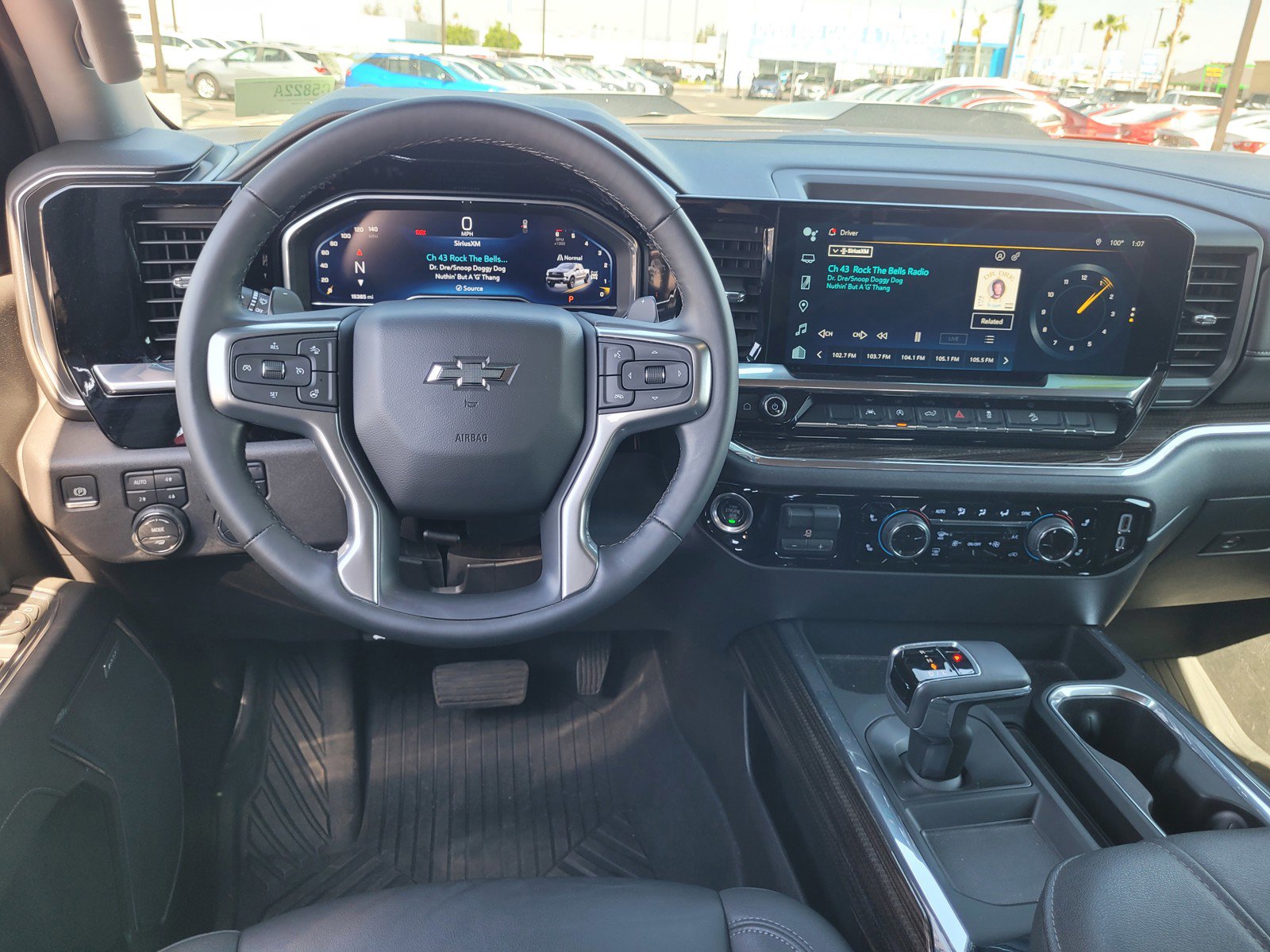 Used 2024 Chevrolet Silverado 1500 LT Trail Boss w/ Convenience Package II image 17