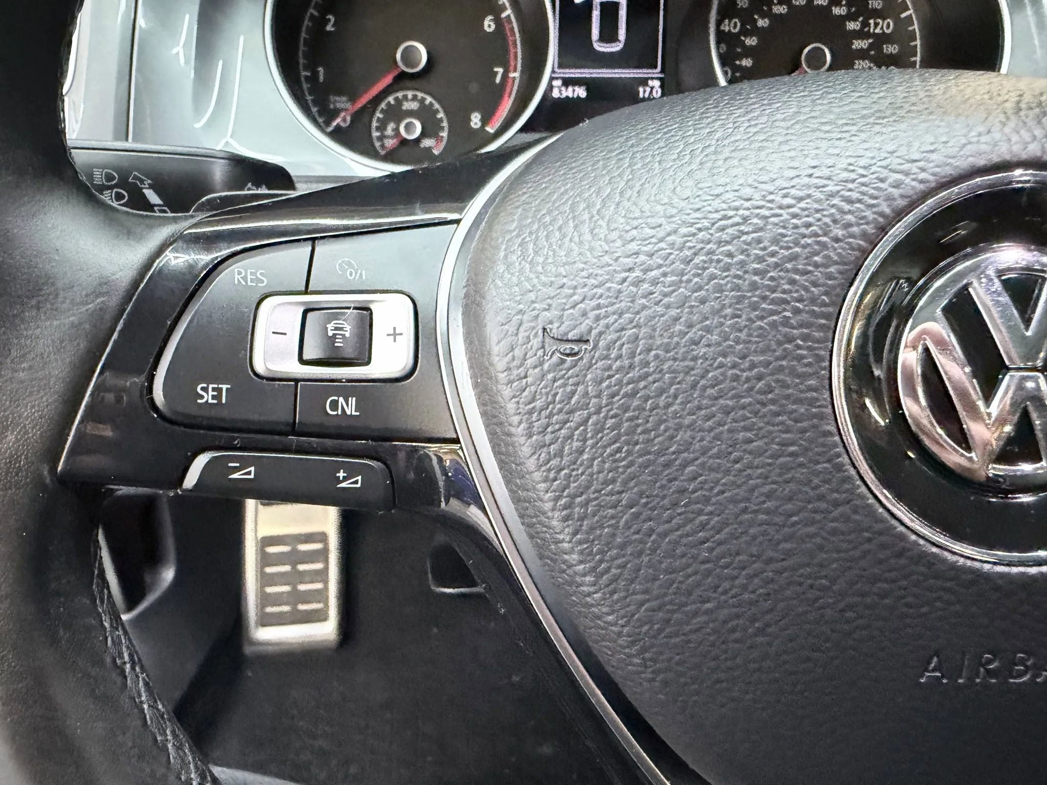 Used 2017 Volkswagen Golf Alltrack SE image 16