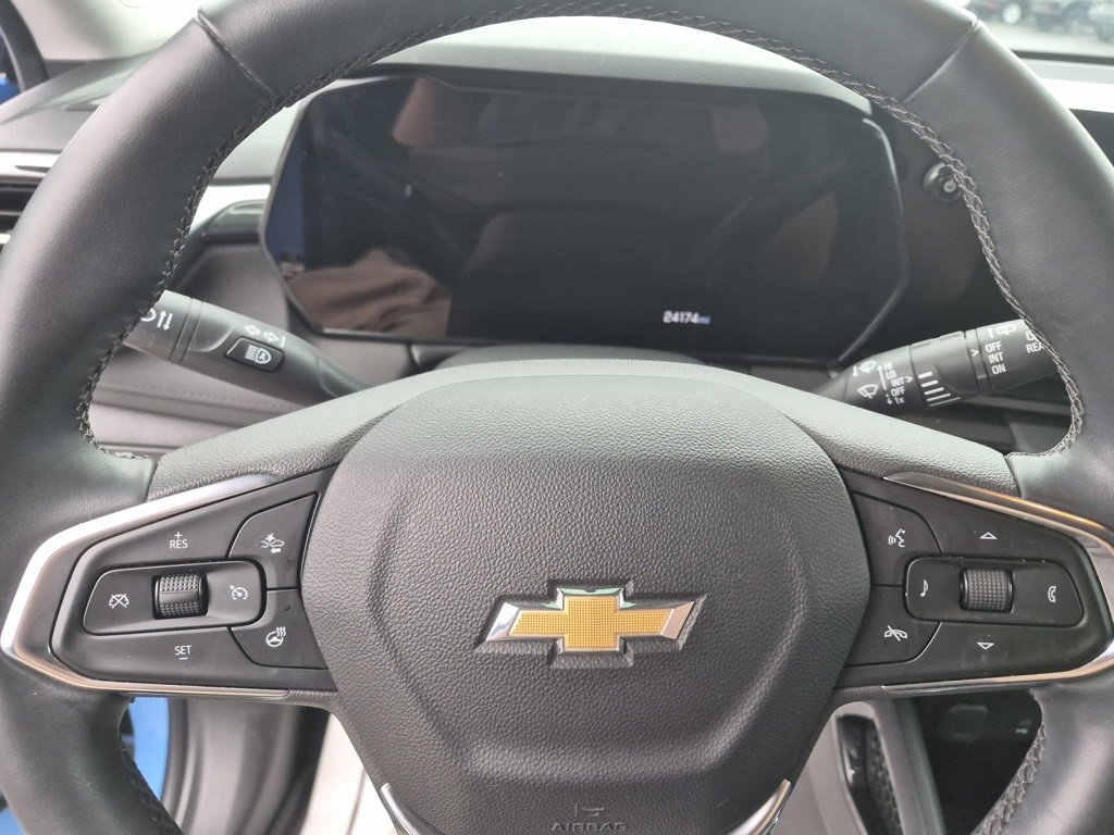 Used 2024 Chevrolet TrailBlazer LT w/ LT Cold Weather Package image 14