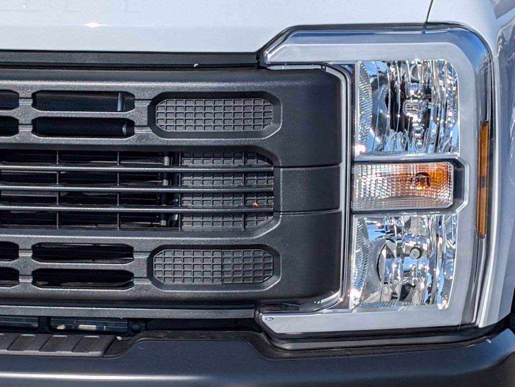 New 2026 Ford F350 XL AWD/4WD image 10