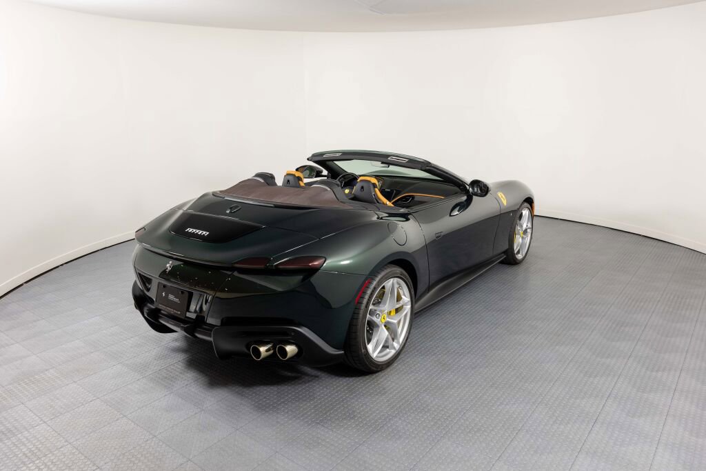 Certified 2025 Ferrari Roma Spider image 2