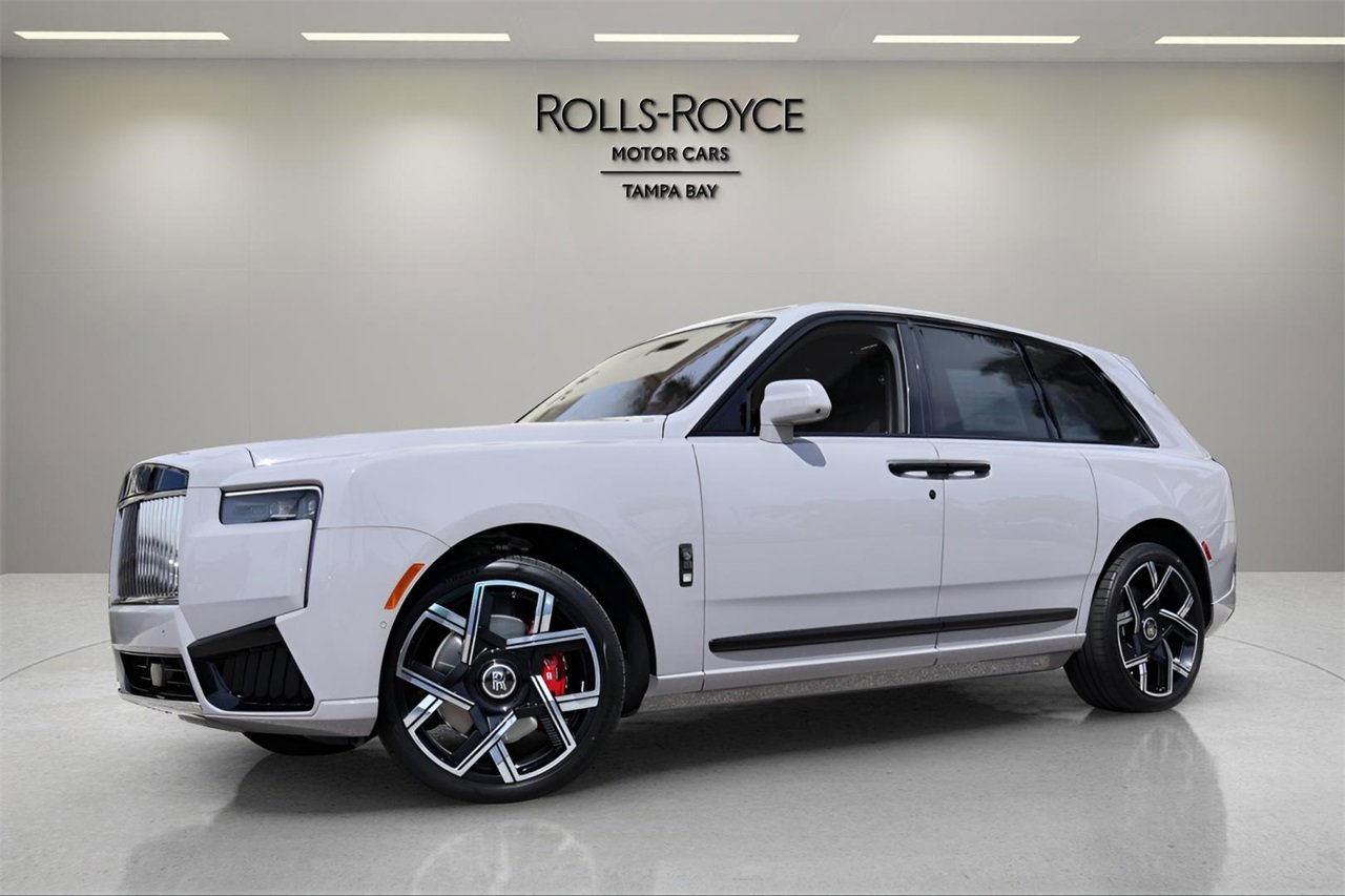 New 2026 Rolls-Royce Cullinan Black Badge image 1