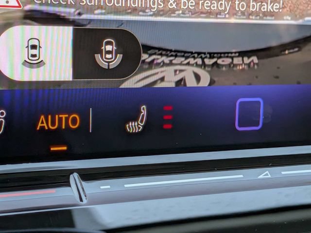 New 2026 Volkswagen Tiguan SE FWD image 24