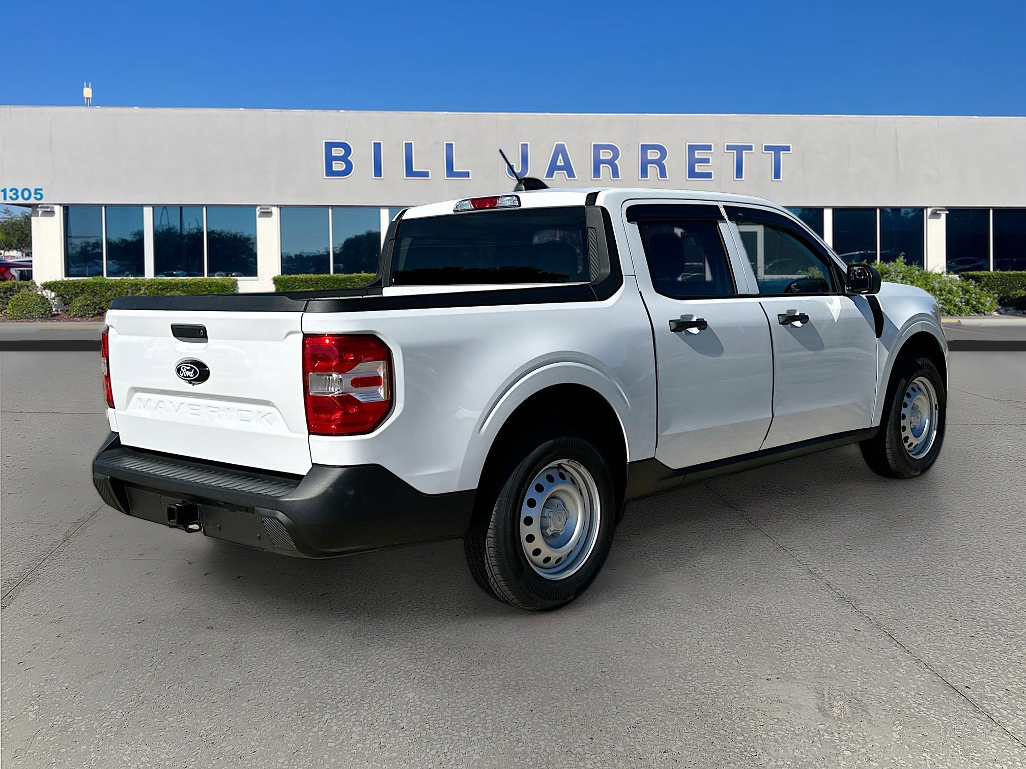 Certified 2025 Ford Maverick XL w/ Equipment Group 102A image 7