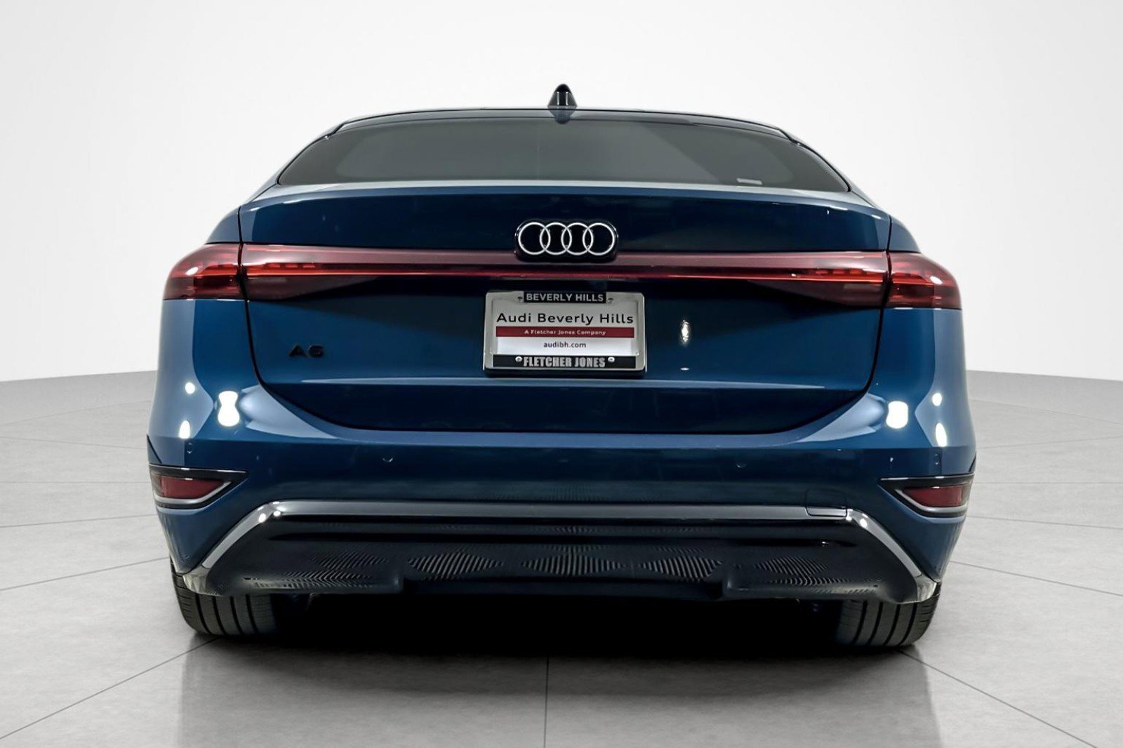 Certified 2025 Audi A6 e-tron Premium Plus w/ Premium Plus RWD image 4