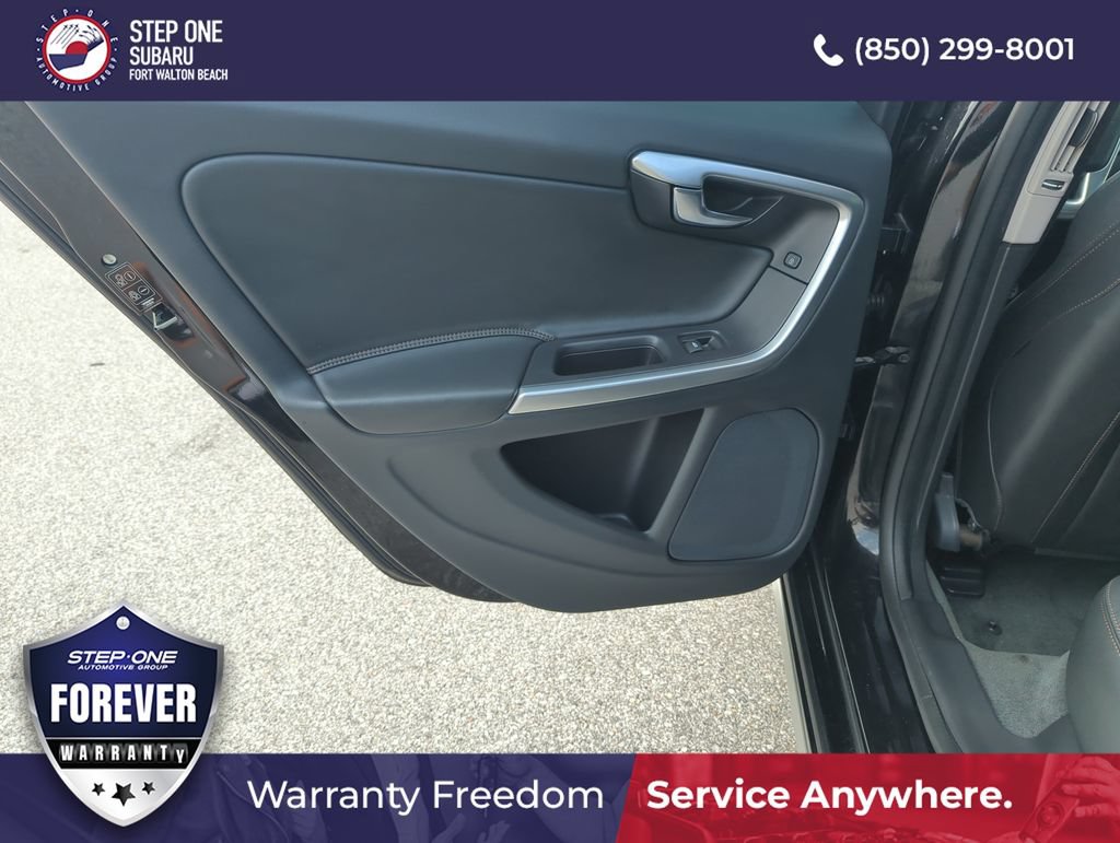 Used 2018 Volvo V60 T5 Cross Country w/ Convenience Package AWD/4WD image 29