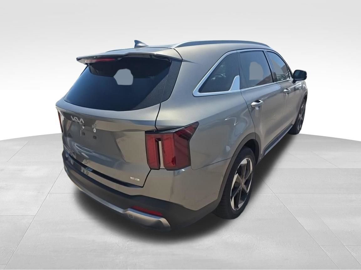 Used 2025 Kia Sorento EX image 5