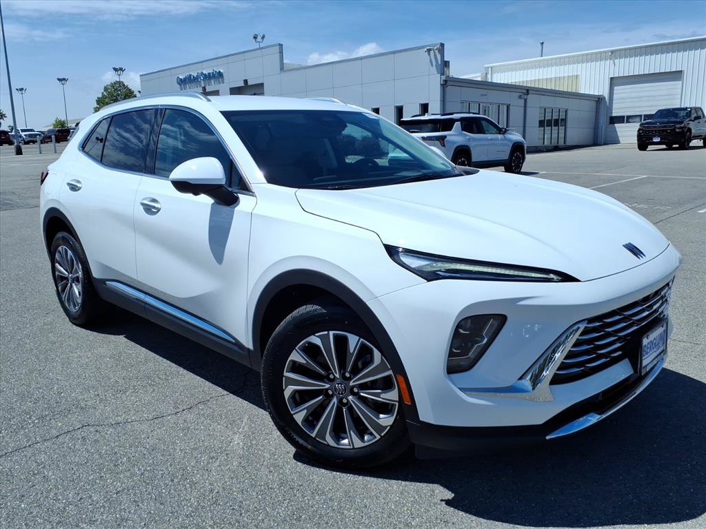 New 2026 Buick Envision Preferred AWD/4WD image 2