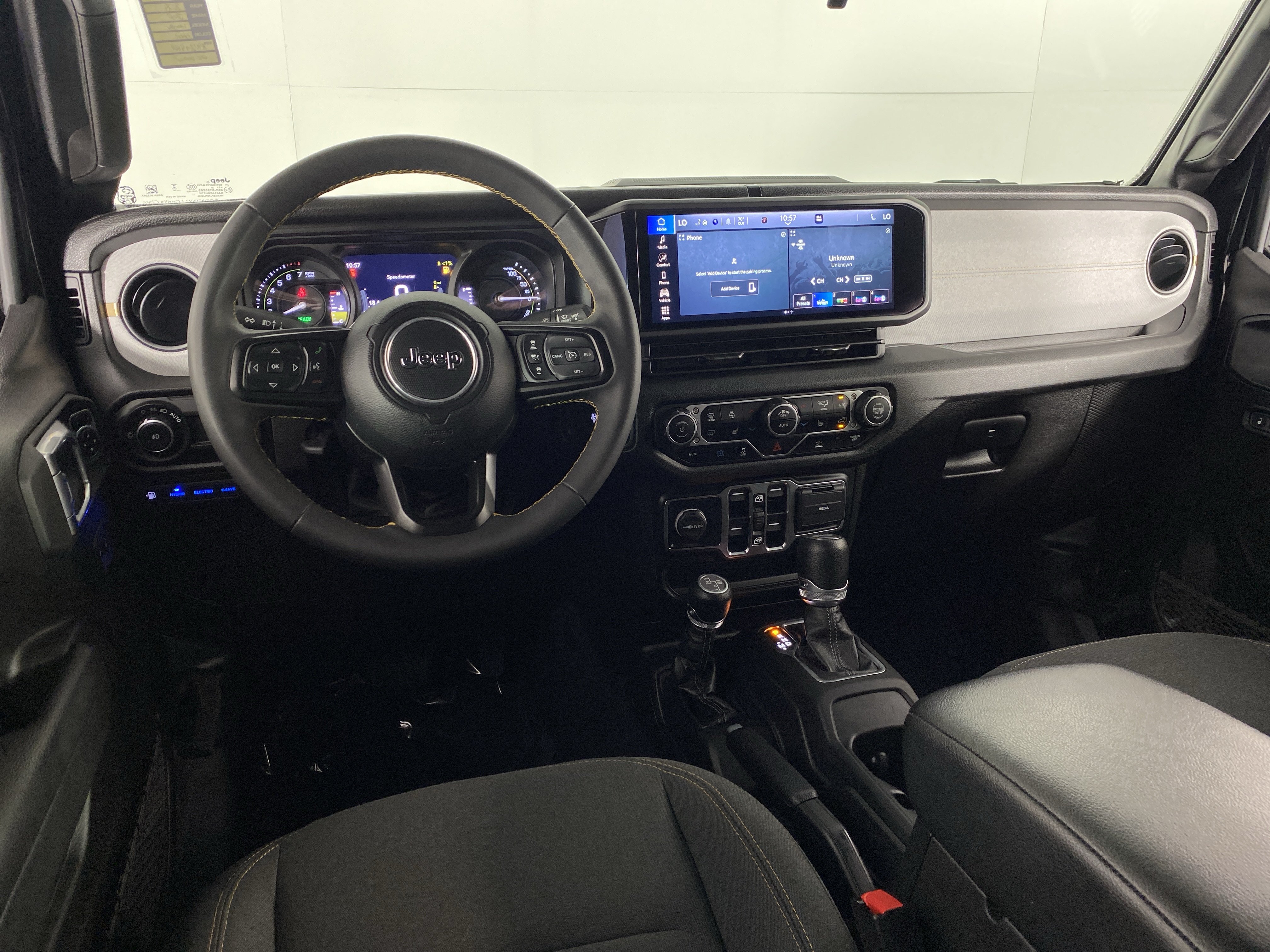 Used 2024 Jeep Wrangler Unlimited w/ Convenience Group AWD/4WD image 34