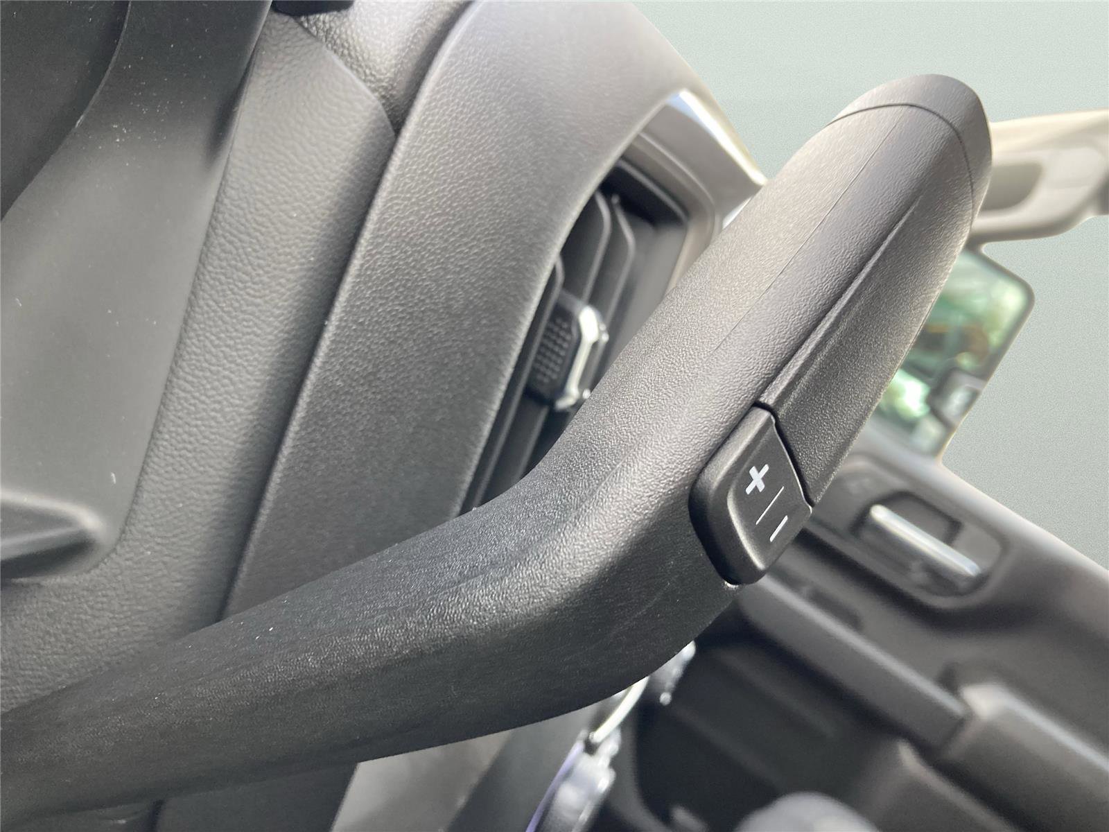 New 2026 Chevrolet Silverado 2500 Custom w/ Custom Value Package image 25