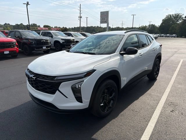 New 2026 Chevrolet Trax LT w/ Driver Confidence Package FWD image 6