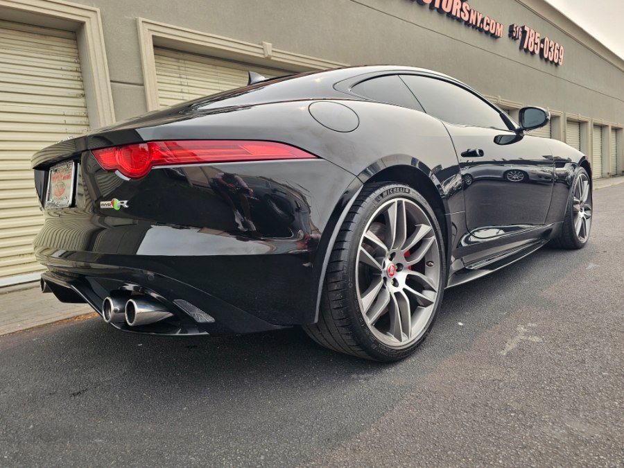 Used 2016 Jaguar F-TYPE R AWD/4WD image 33