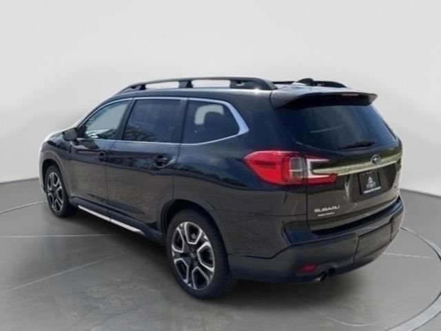 Used 2023 Subaru Ascent Limited image 4