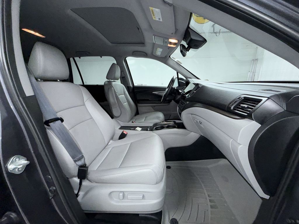 Used 2022 Honda Pilot EX-L image 11
