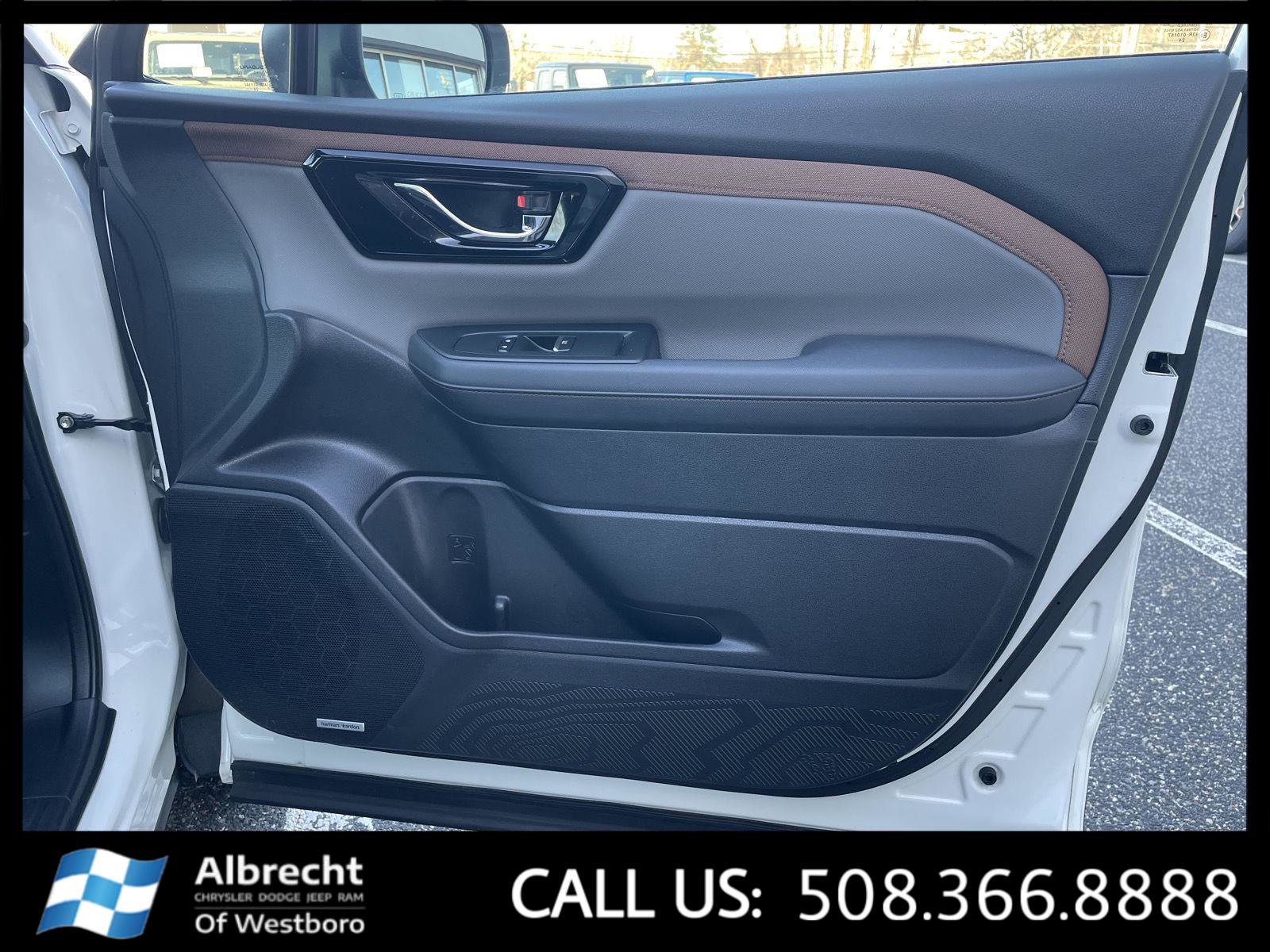 Used 2025 Subaru Forester Sport image 22