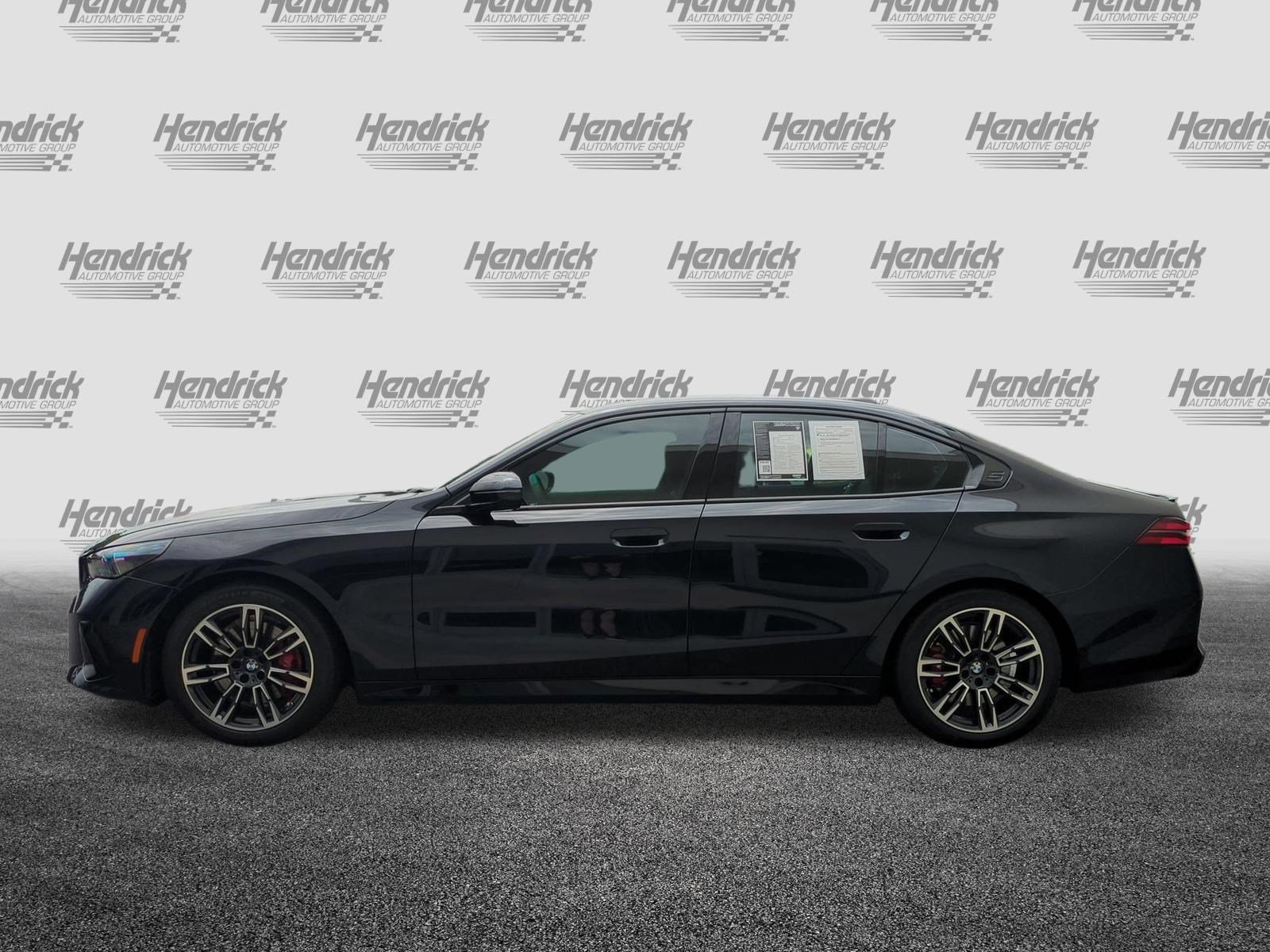 Used 2024 BMW 530i xDrive w/ Executive Package AWD/4WD image 7
