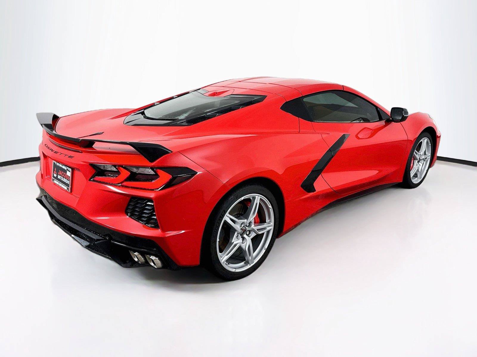 Used 2020 Chevrolet Corvette Stingray Premium Cpe w/ 3LT Preferred Equipment Group RWD image 5