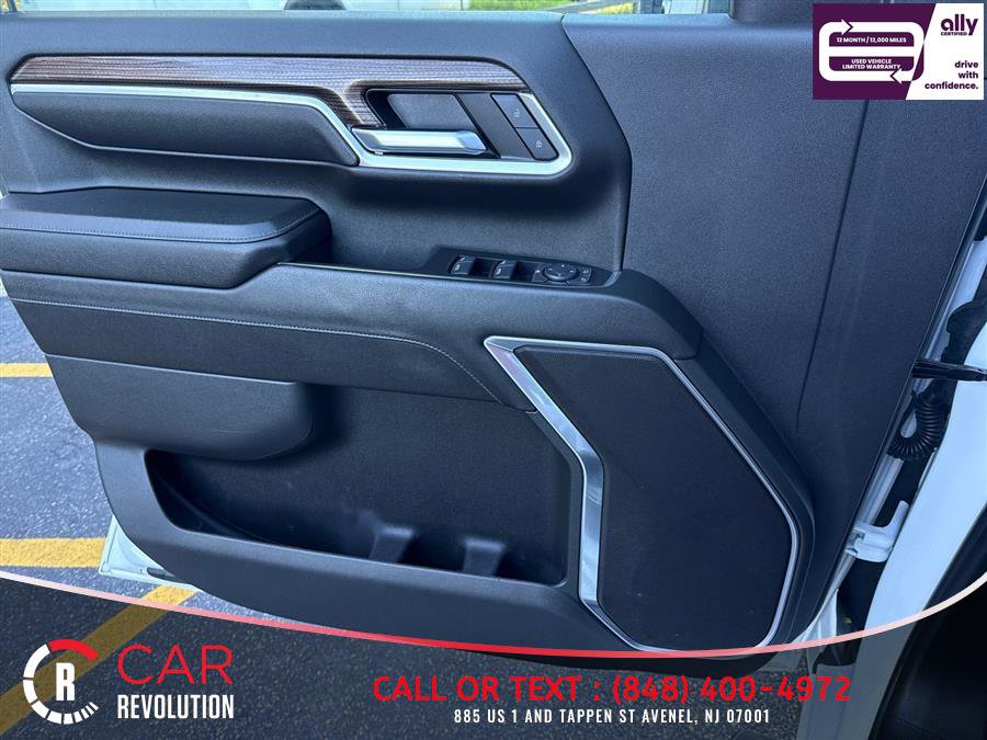 Used 2024 Chevrolet Silverado 2500 LT AWD/4WD image 36