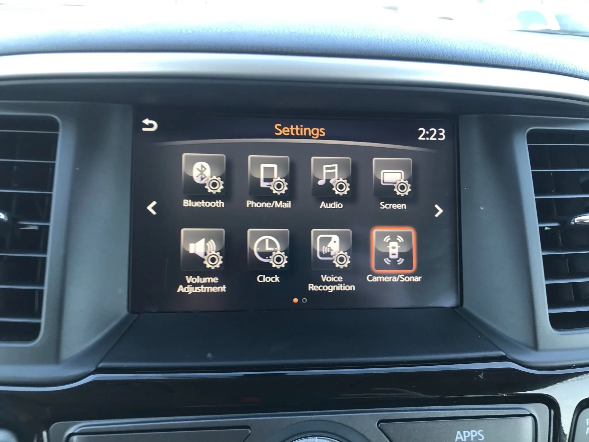 Used 2020 Nissan Pathfinder S image 24