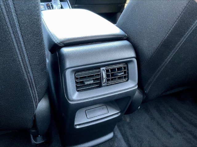 Used 2025 Honda CR-V LX image 12