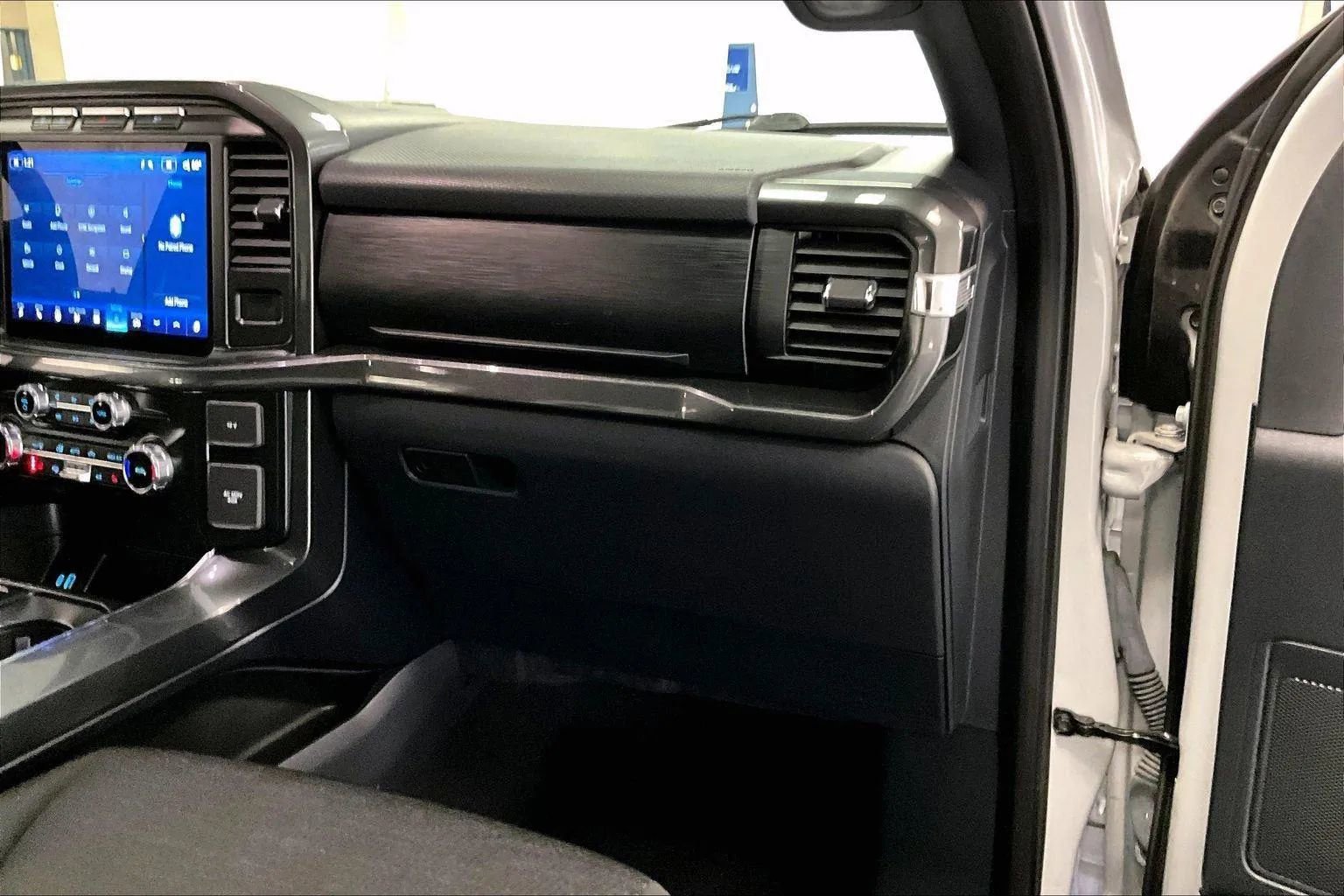 Certified 2023 Ford F150 XLT w/ Equipment Group 302A High image 15