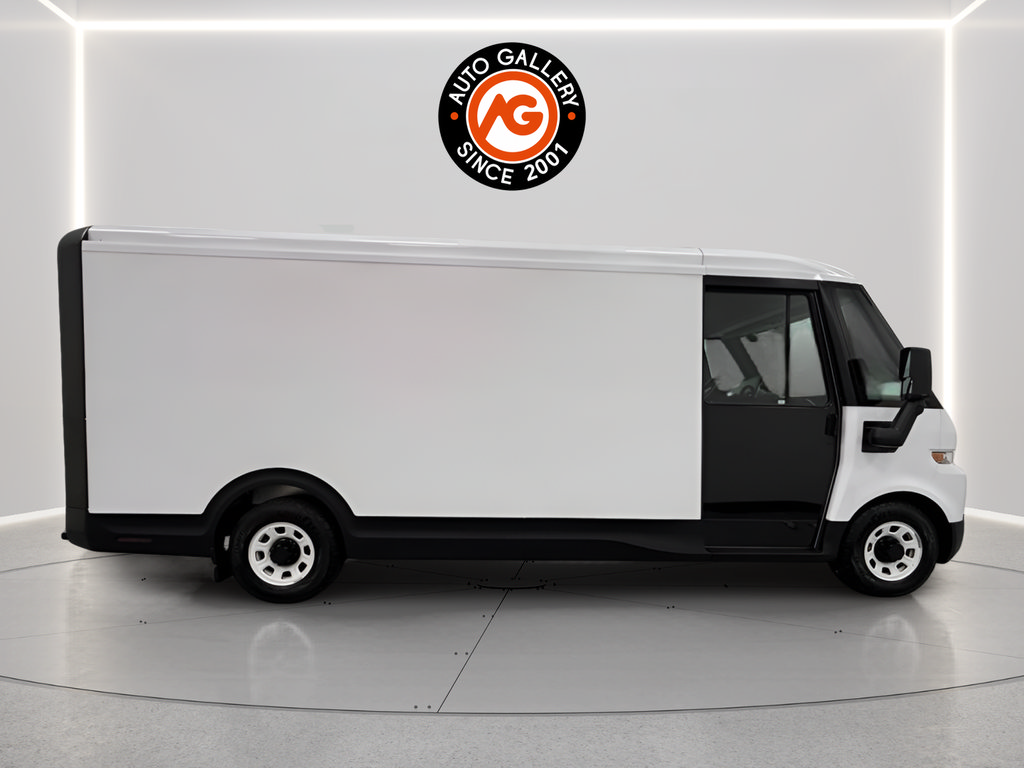 Used 2024 Chevrolet Brightdrop 600 w/ Commercial Equipment Package AWD/4WD image 8