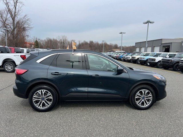 Certified 2022 Ford Escape SEL w/ Technology Package AWD/4WD image 6