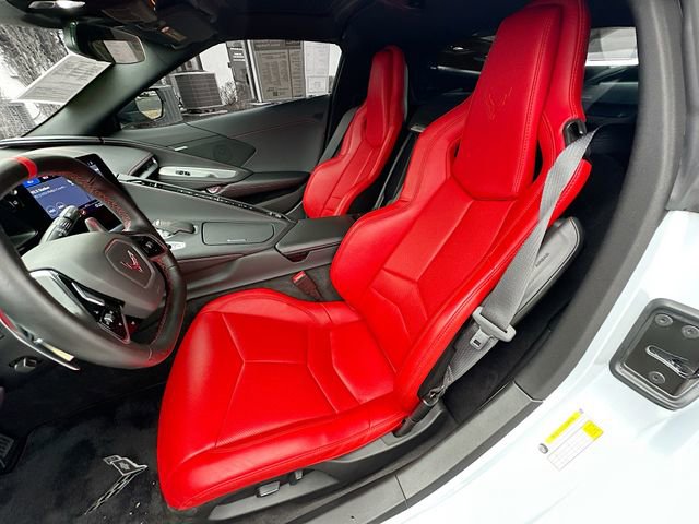 Used 2023 Chevrolet Corvette Stingray Coupe w/ Z51 Performance Package image 20