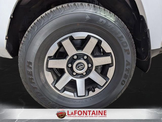 Used 2022 Toyota 4Runner TRD Off-Road Premium image 33