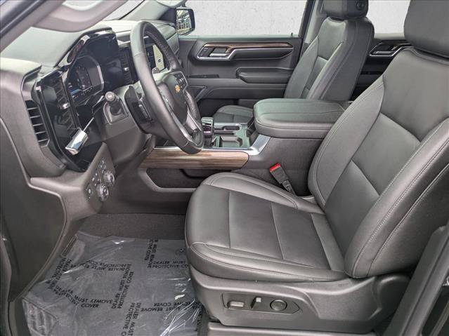 Used 2024 Chevrolet Silverado 1500 LT AWD/4WD image 15