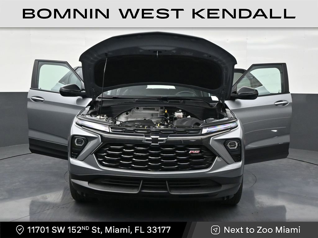 Used 2025 Chevrolet TrailBlazer RS image 34