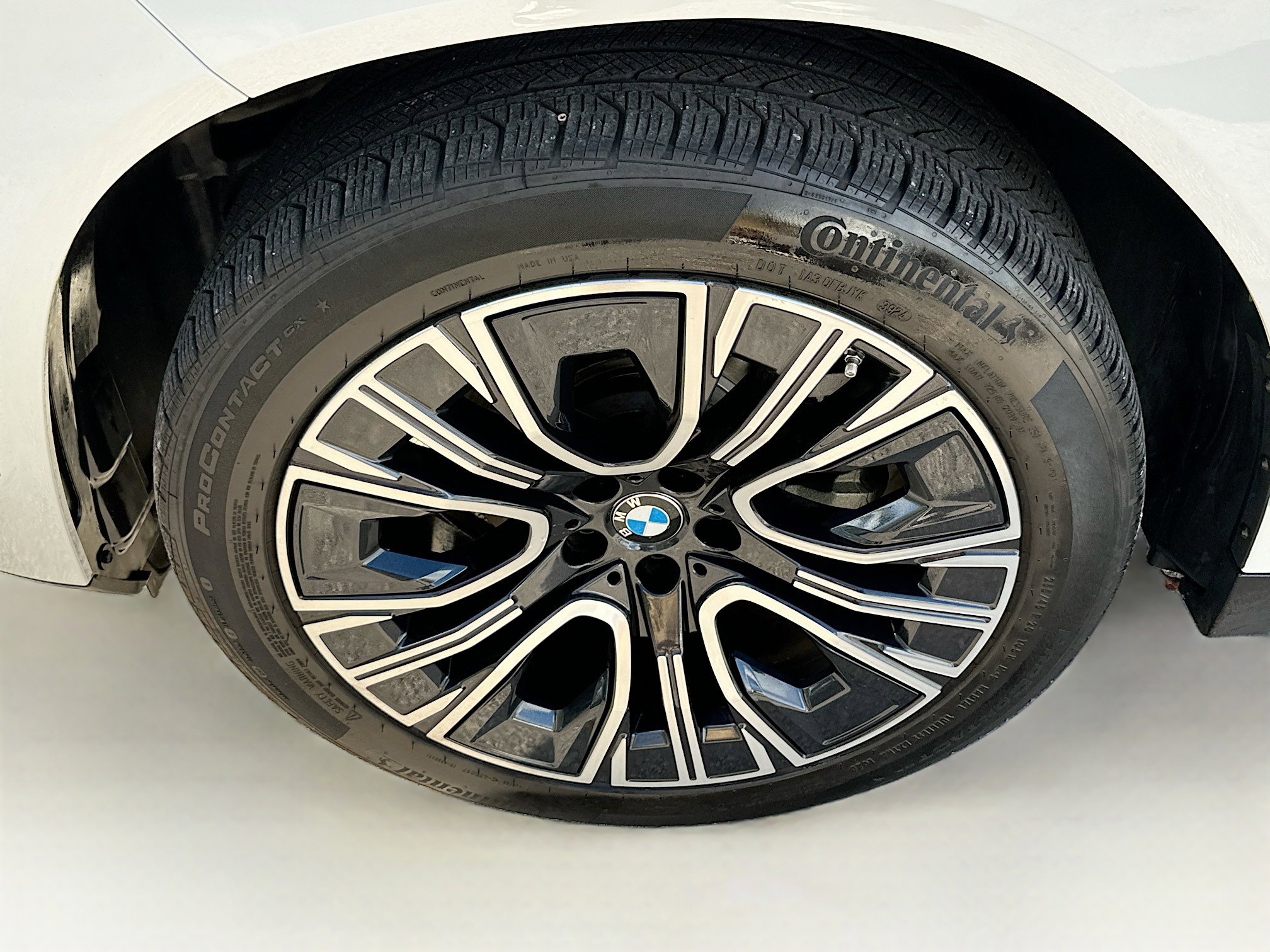 Certified 2025 BMW X3 xDrive30i w/ Convenience Package image 33