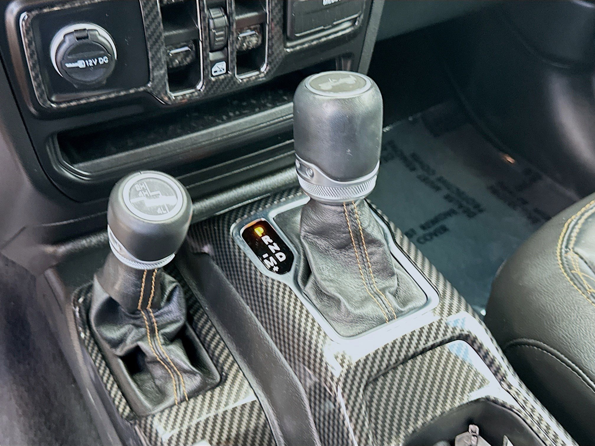 Used 2023 Jeep Wrangler Unlimited Sahara image 14