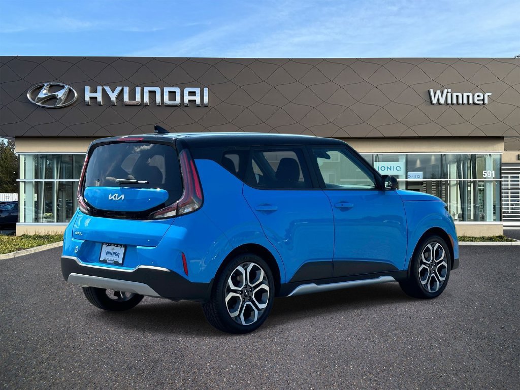 Used 2025 Kia Soul EX FWD image 4