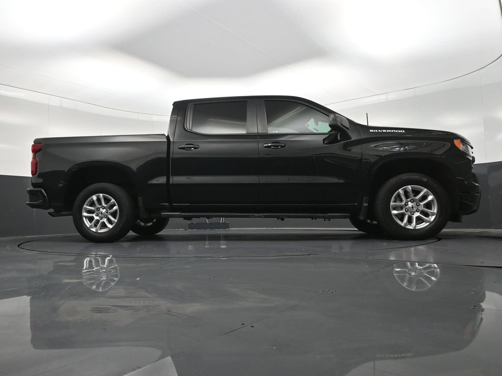 Used 2023 Chevrolet Silverado 1500 RST RWD image 28