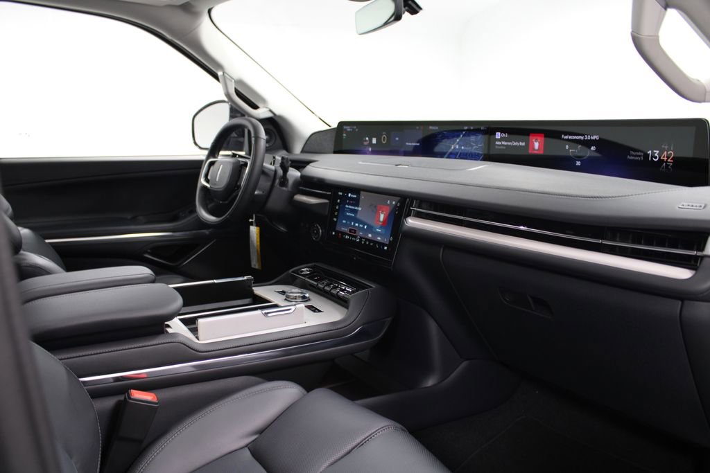 New 2026 Lincoln Navigator Reserve image 31