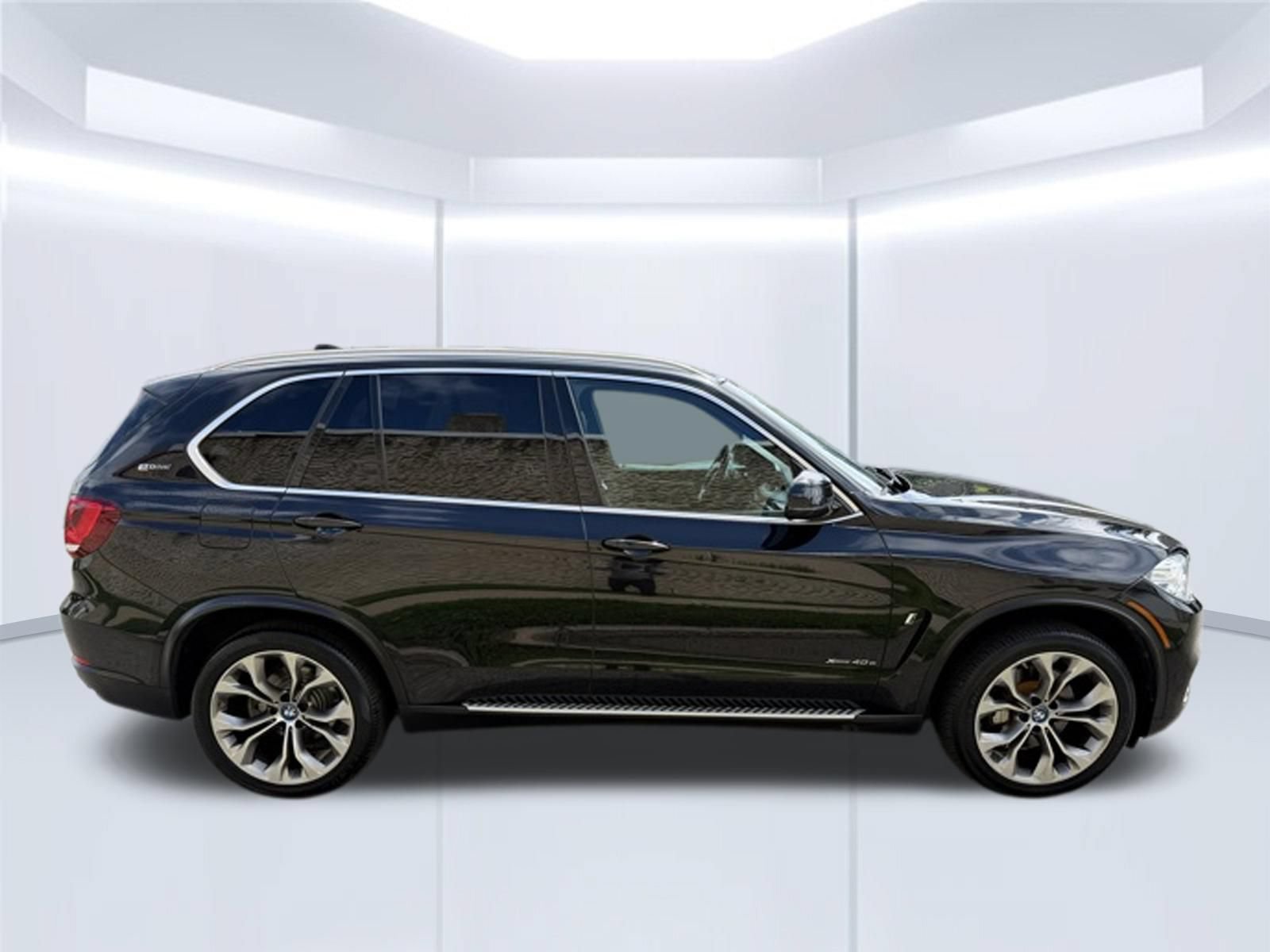 Used 2018 BMW X5 xDrive40e AWD/4WD image 4